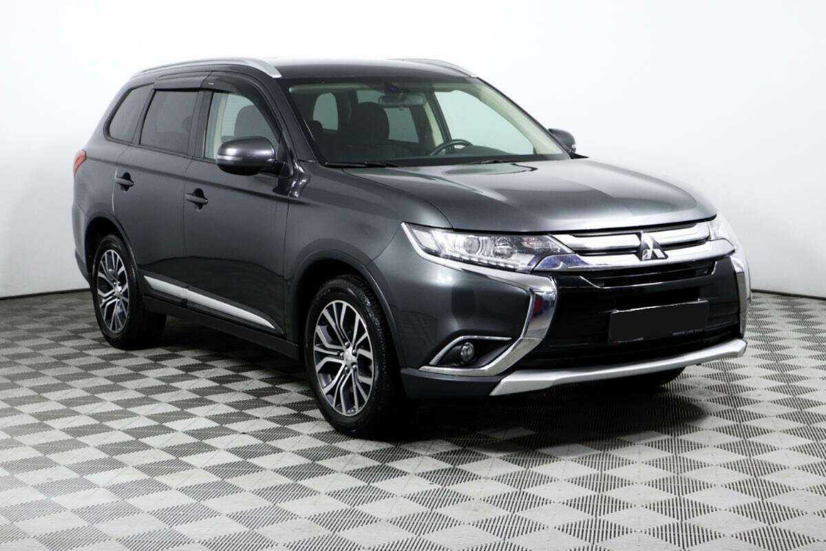 Mitsubishi Outlander, 2018 Фото №3