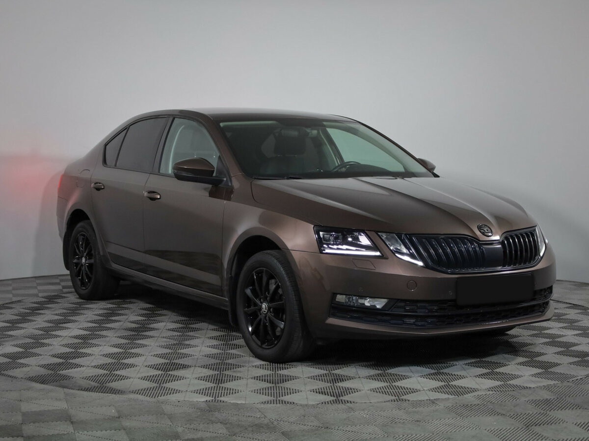 Skoda Octavia III (A7) Рестайлинг, 2017 Фото №3