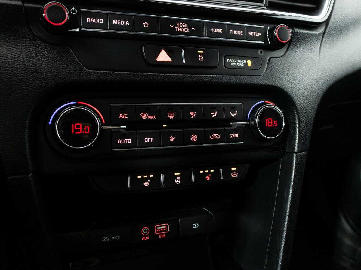 Kia Ceed, 2019 Фото №19