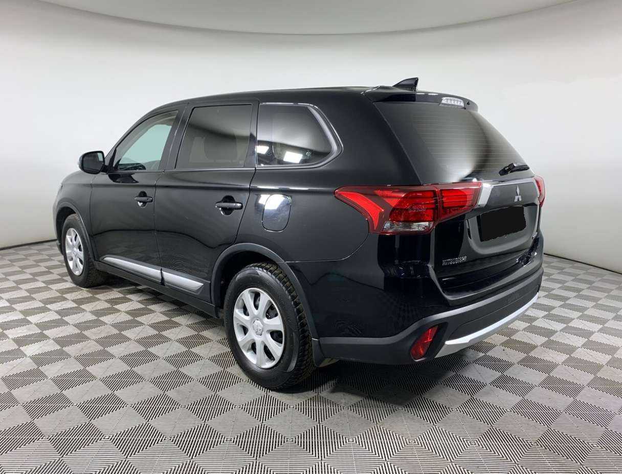 Mitsubishi Outlander, 2018 Фото №7