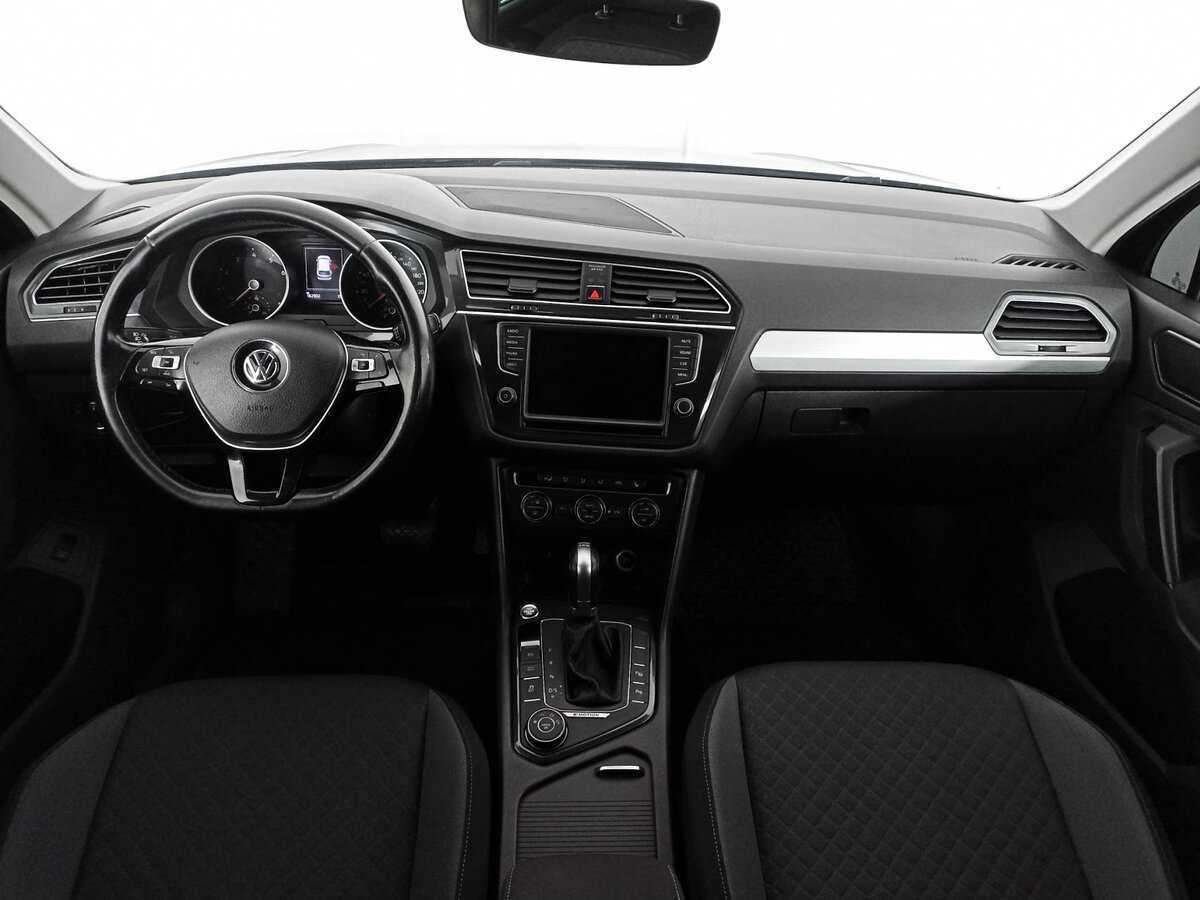 Volkswagen Tiguan, 2017 Фото №14