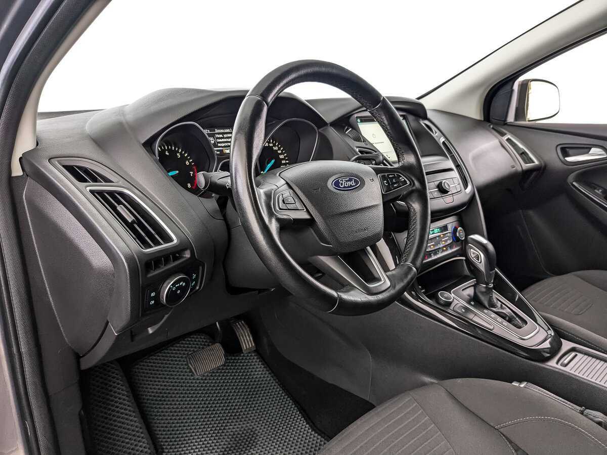 Ford Focus, 2017 Фото №14