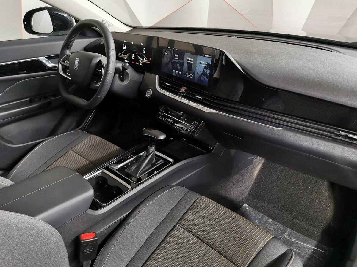 FAW Bestune B70, 2023 Фото №9