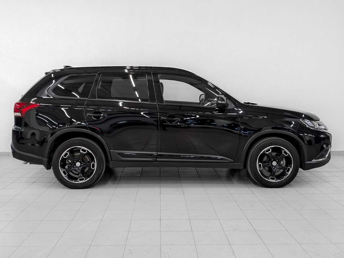 Mitsubishi Outlander, 2021 Фото №4