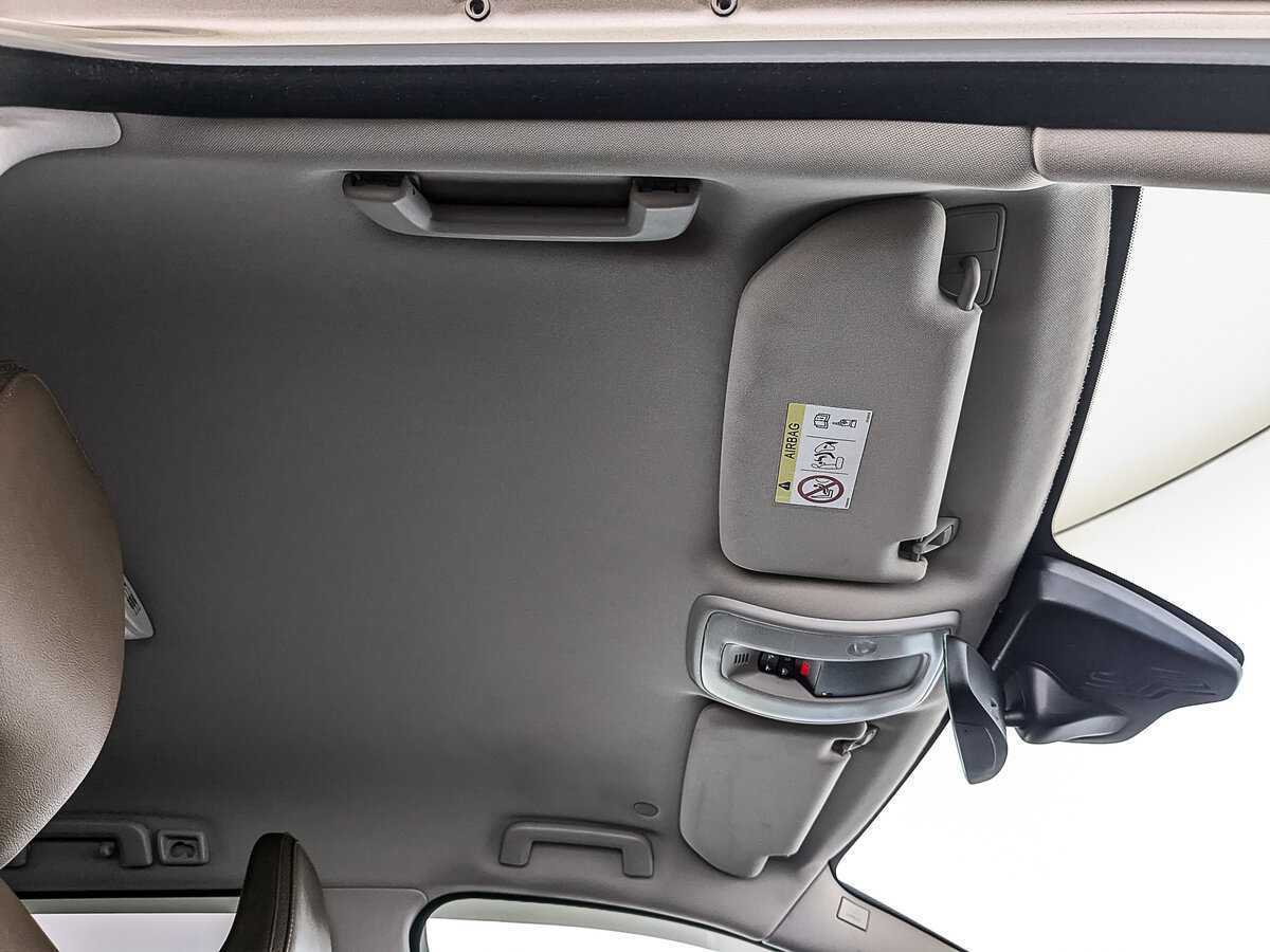 Volvo XC70, 2015 Фото №23