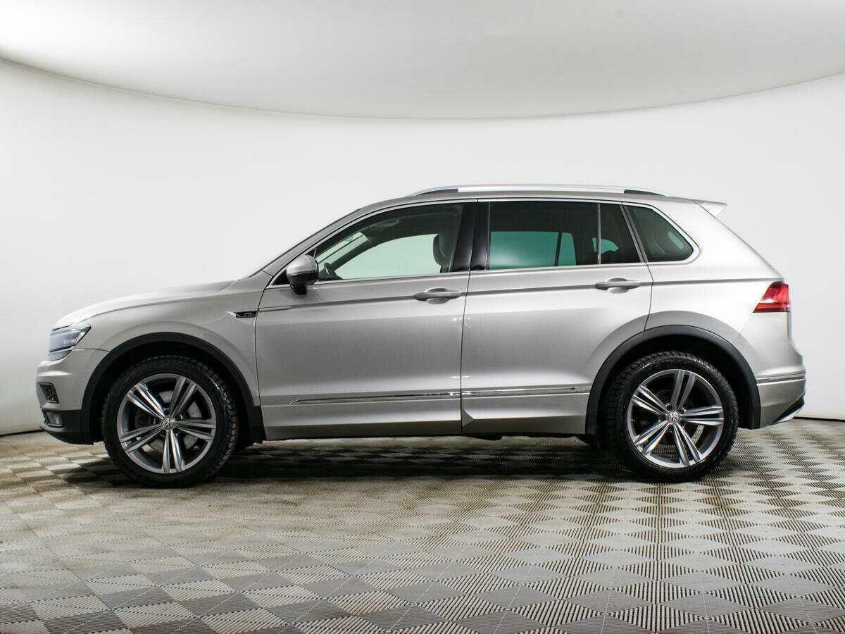 Volkswagen Tiguan, 2018 Фото №8