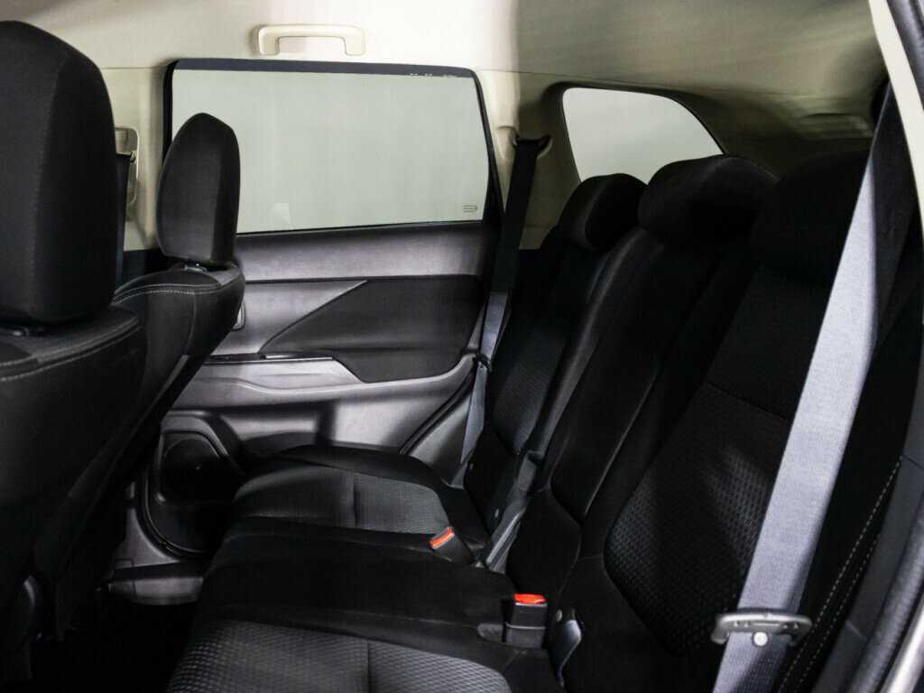 Mitsubishi Outlander, 2017 Фото №10