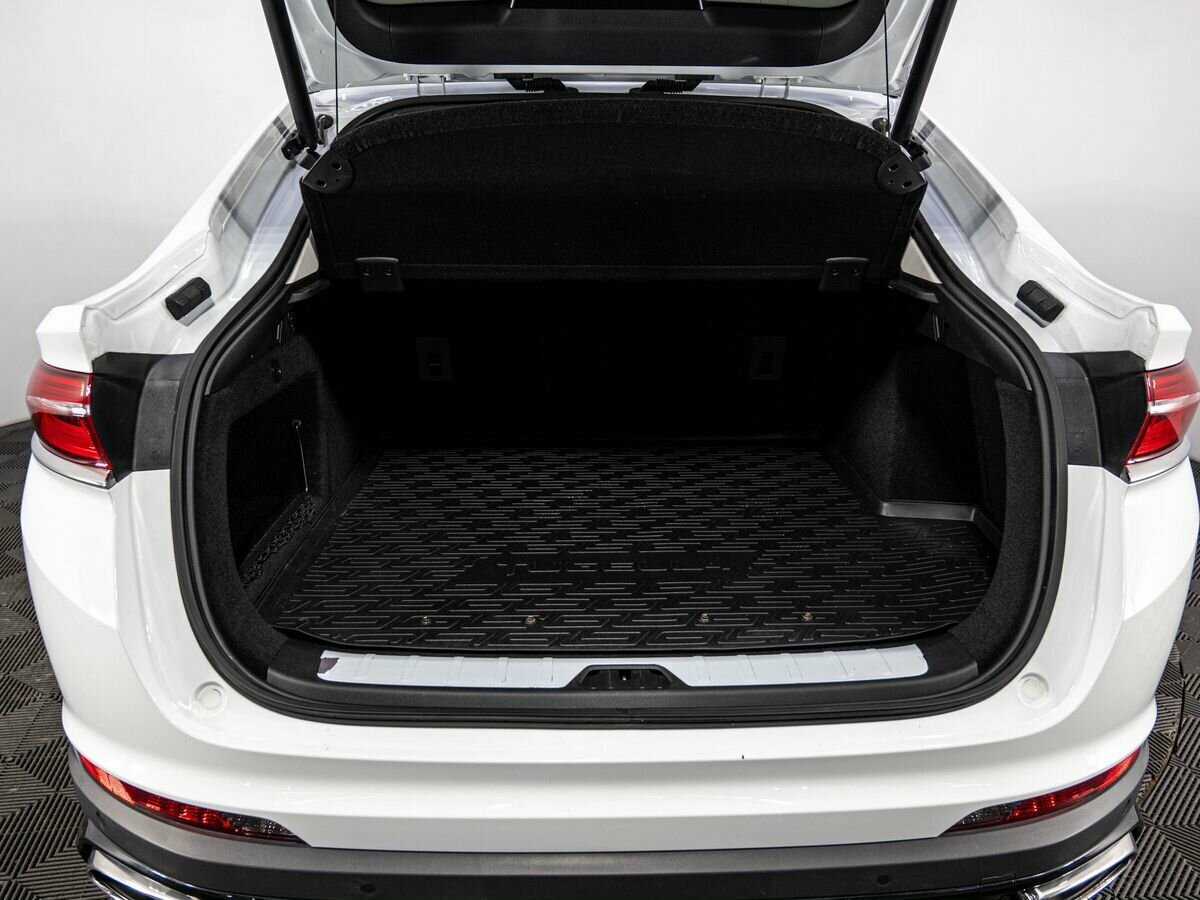 Geely Tugella, 2021 Фото №25