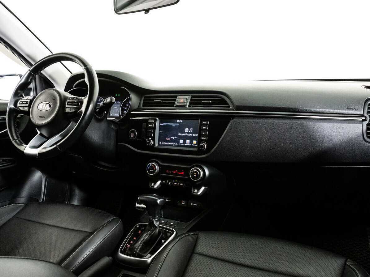 Kia Rio X-Line, 2018 Фото №9
