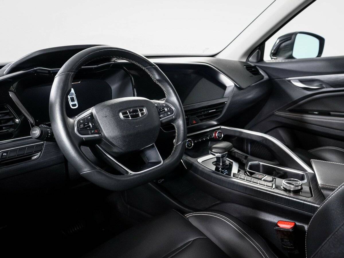 Geely Tugella, 2021 Фото №14