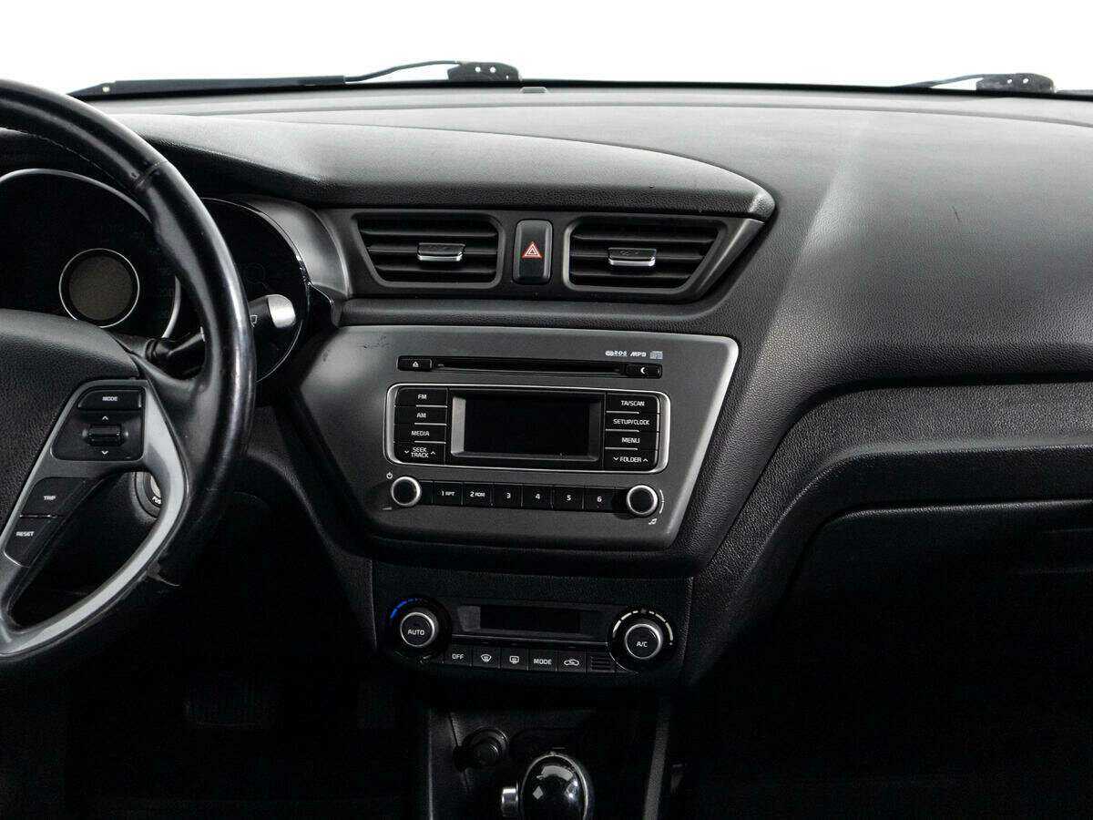 Kia Rio, 2016 Фото №14