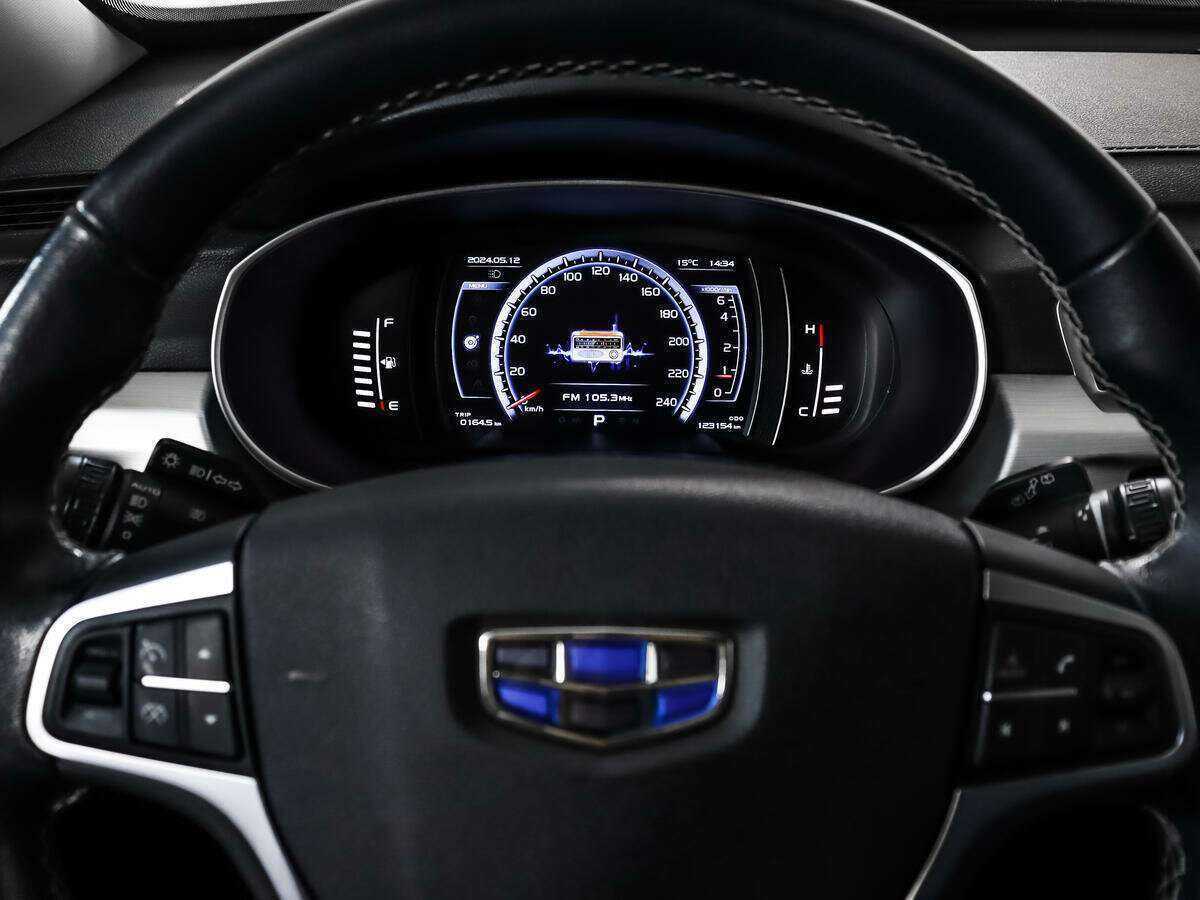 Geely Atlas, 2018 Фото №16