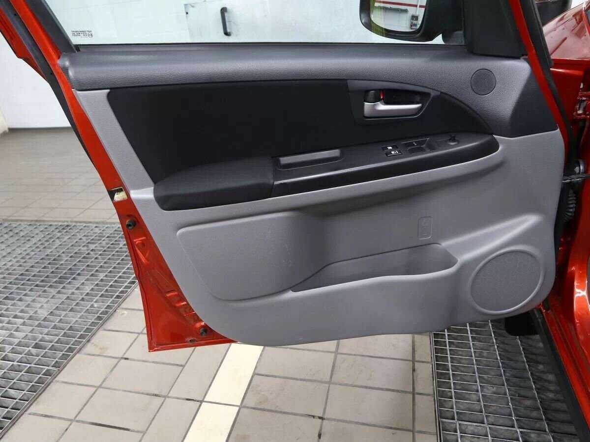 Suzuki SX4, 2013 Фото №17