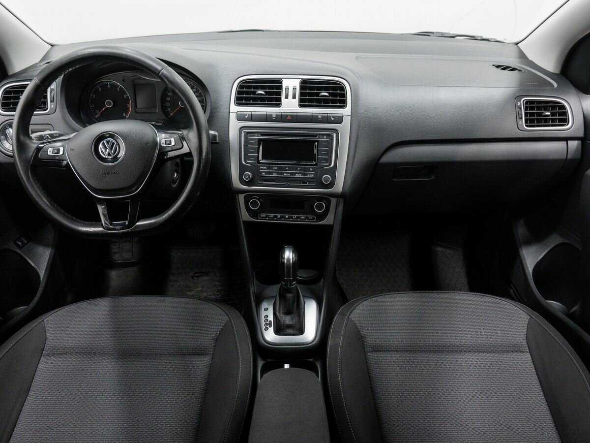 Volkswagen Polo, 2017 Фото №8