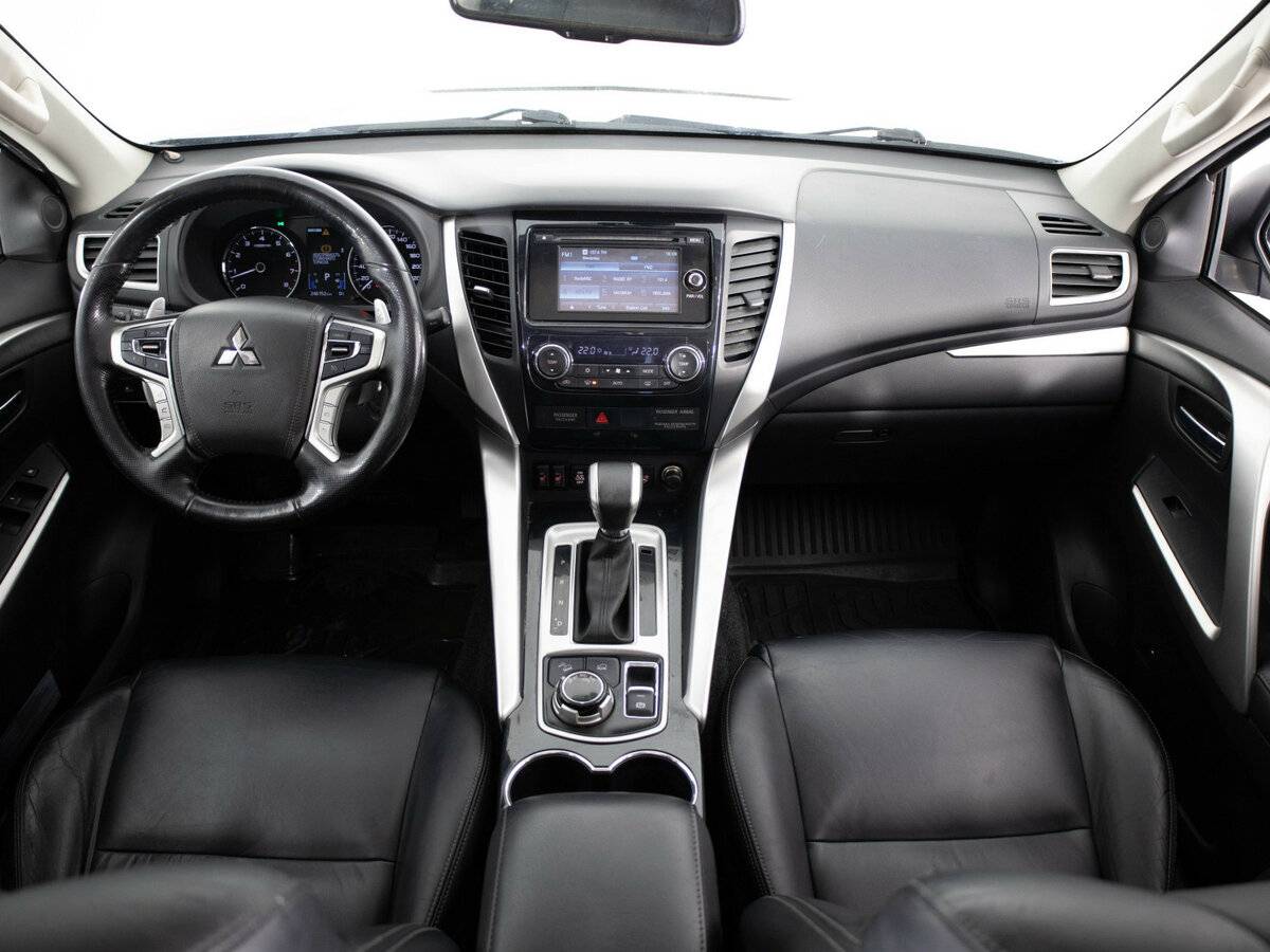 Mitsubishi Pajero Sport III, 2016 Фото №5