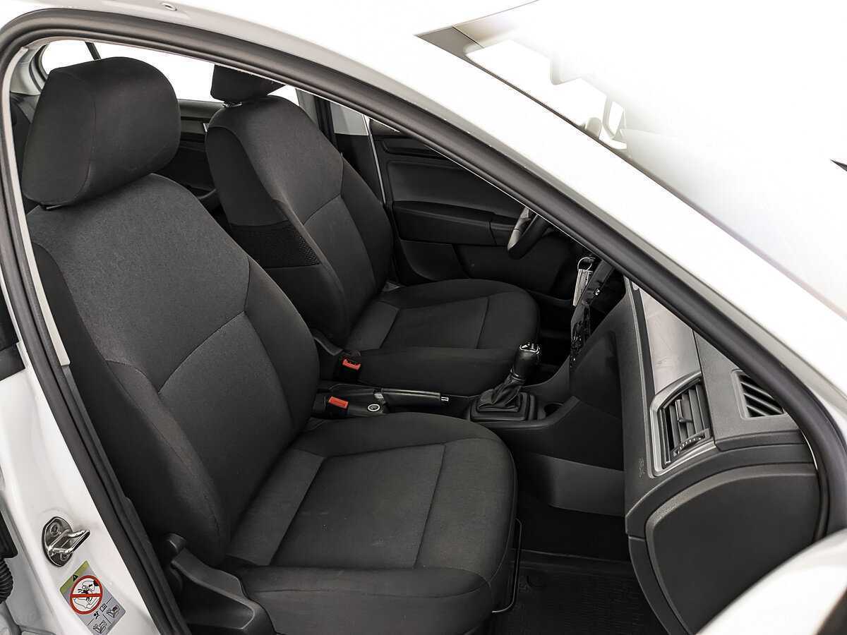 Skoda Rapid, 2019 Фото №21