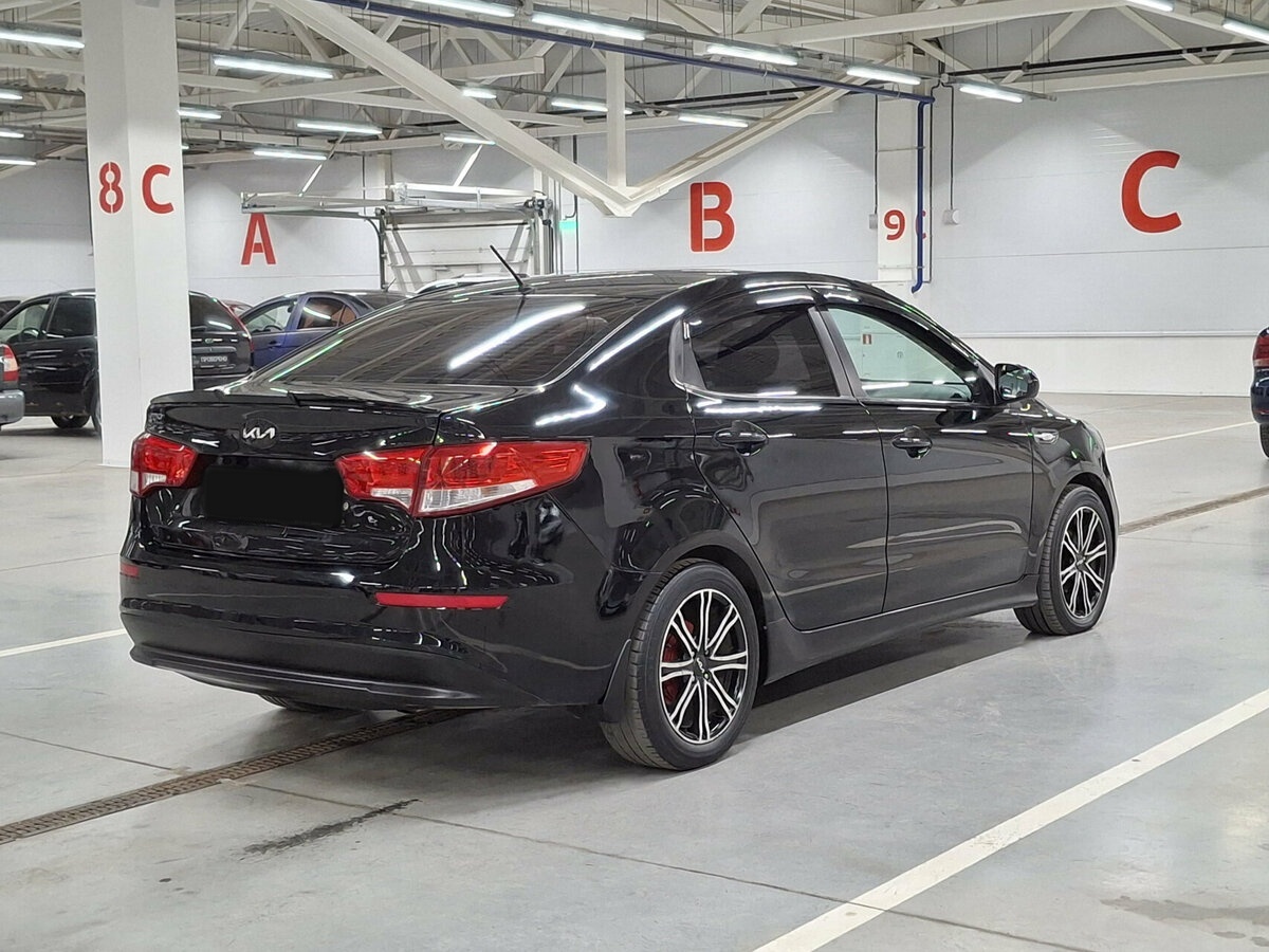 Kia Rio III Рестайлинг, 2016 Фото №5