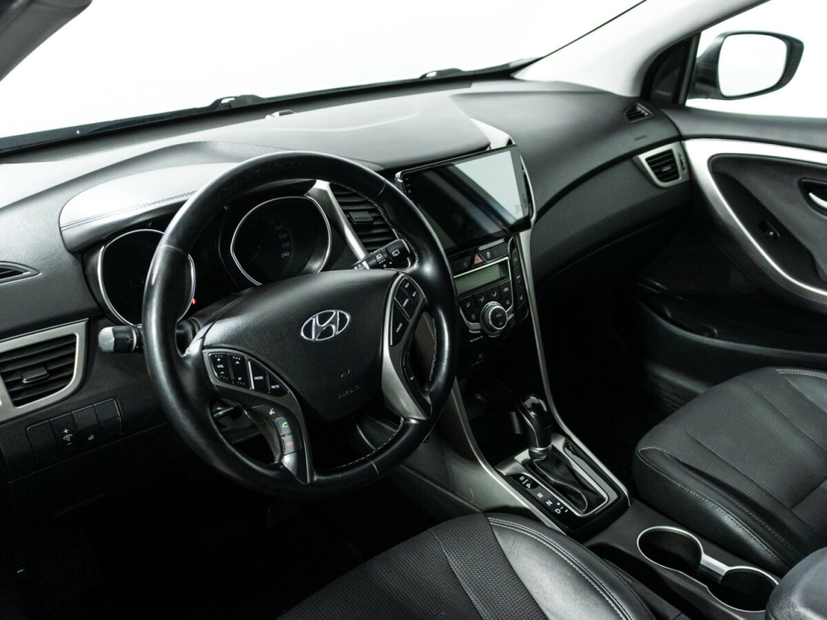 Hyundai i30 II Рестайлинг, 2015 Фото №11