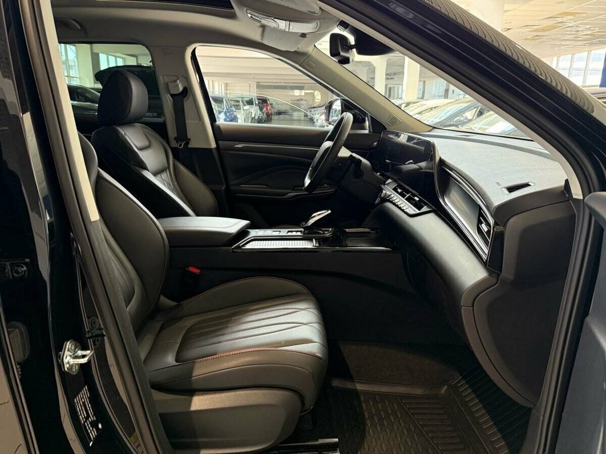 FAW Bestune T55, 2023 Фото №20