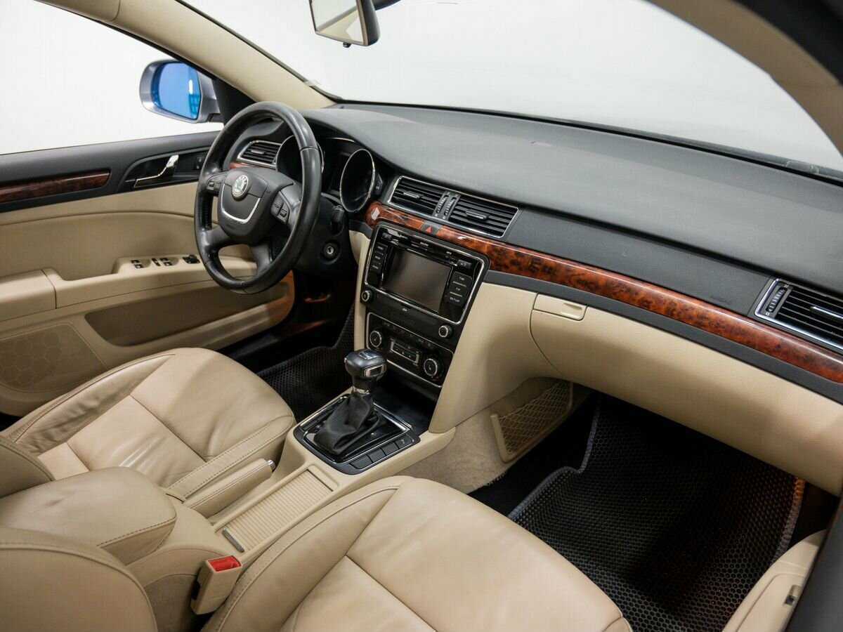 Skoda Superb, 2012 Фото №7