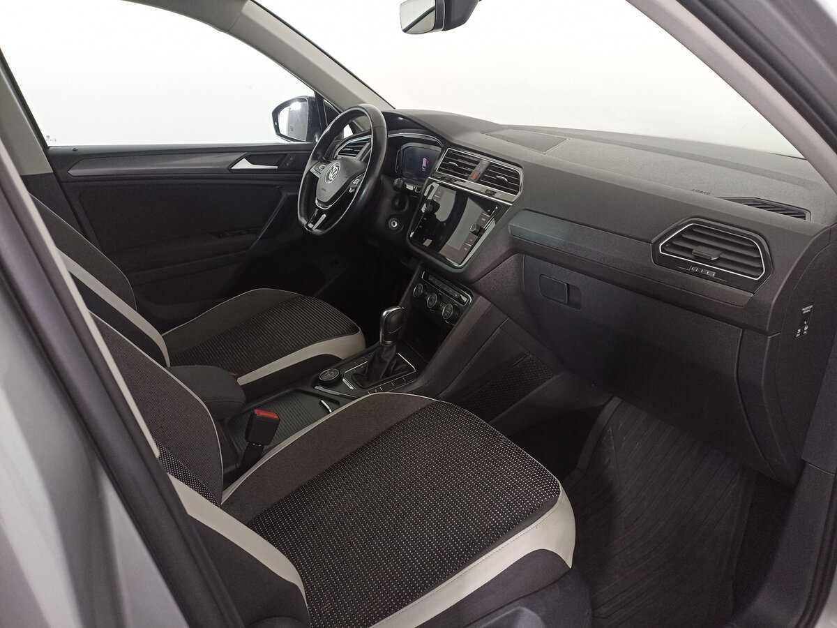 Volkswagen Tiguan, 2019 Фото №11