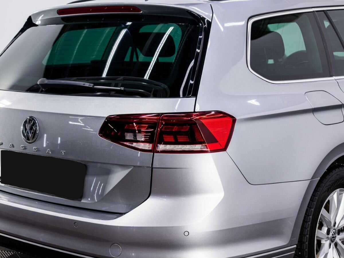 Volkswagen Passat, 2020 Фото №25