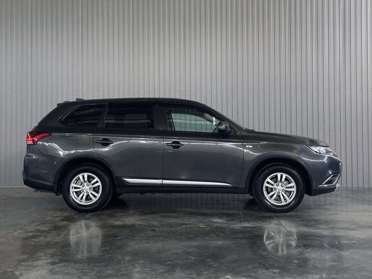 Mitsubishi Outlander, 2018 Фото №4