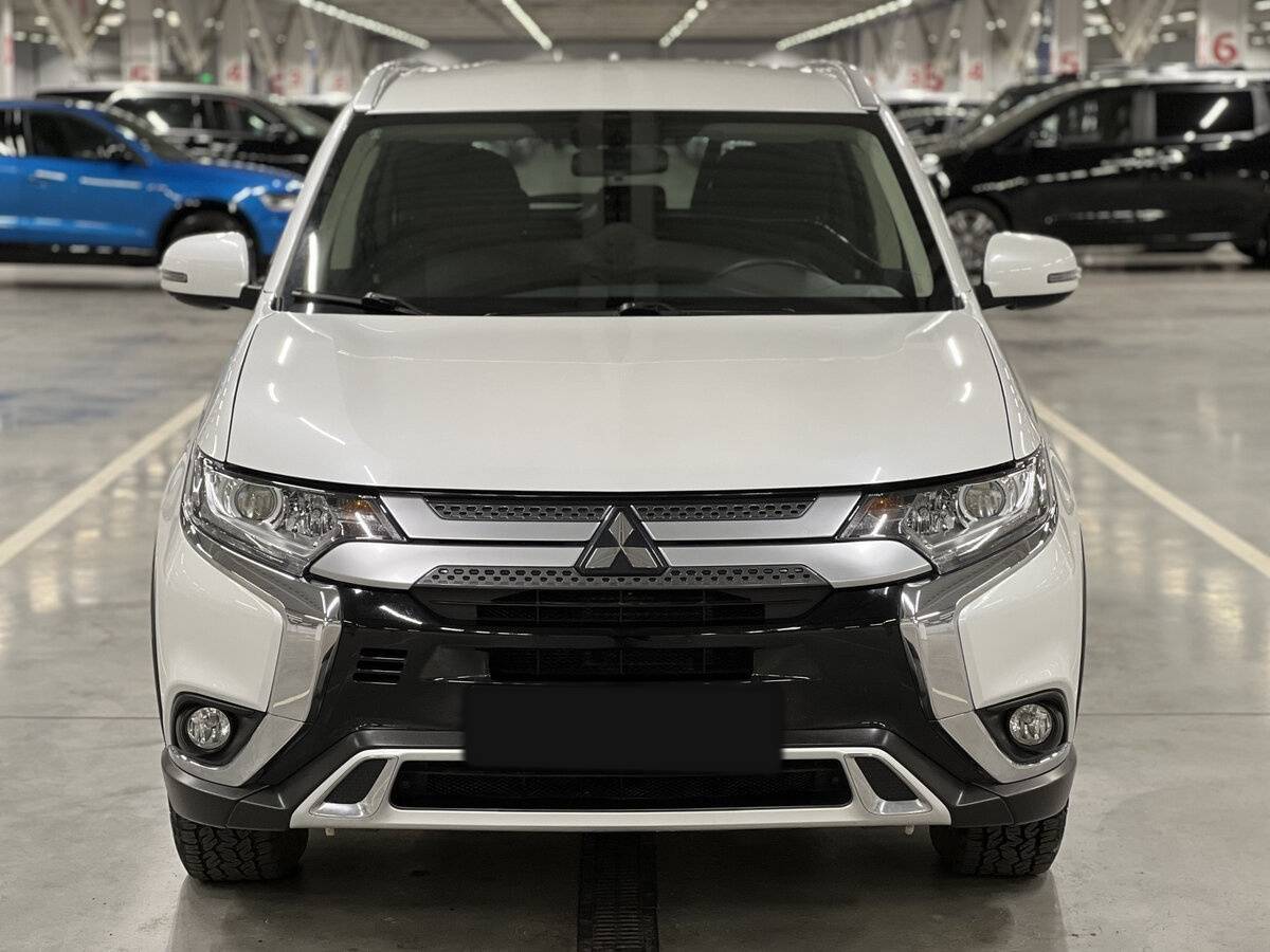 Mitsubishi Outlander, 2021 Фото №2