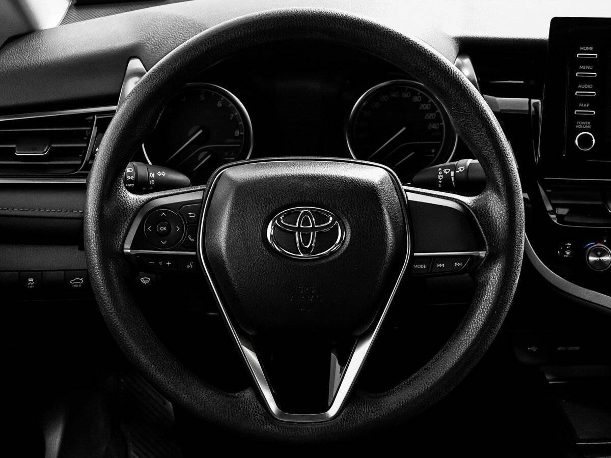 Toyota Camry, 2021 Фото №12