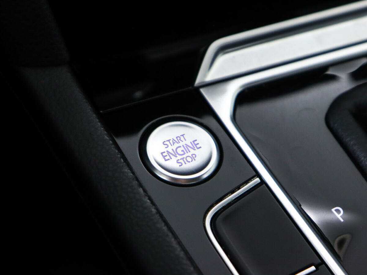 Volkswagen Passat, 2016 Фото №14