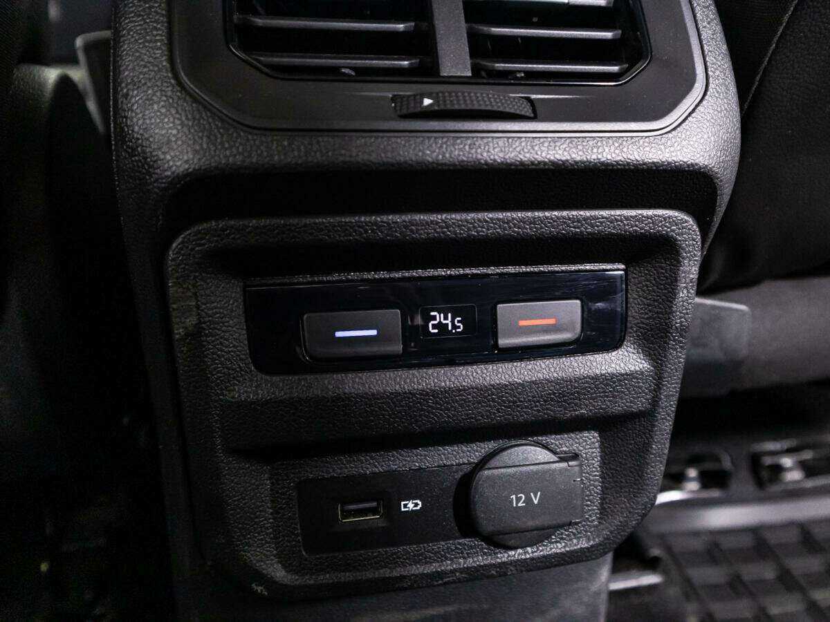 Volkswagen Tiguan, 2019 Фото №20