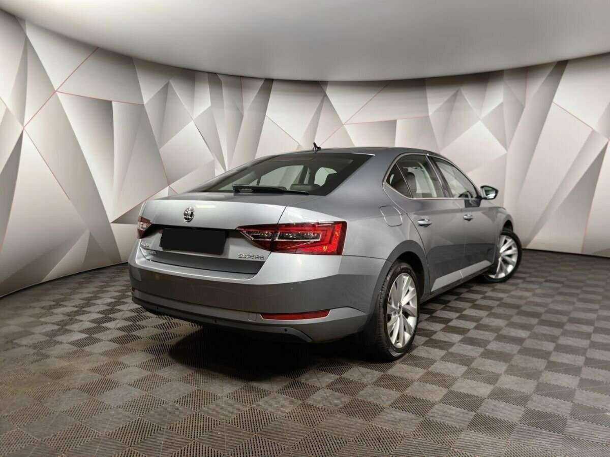 Skoda Superb, 2017 Фото №2