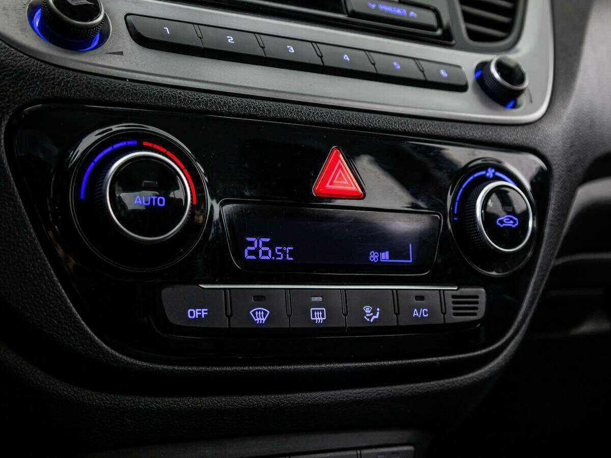 Hyundai Solaris, 2018 Фото №15