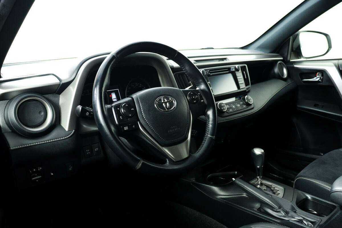 Toyota RAV4, 2016 Фото №13