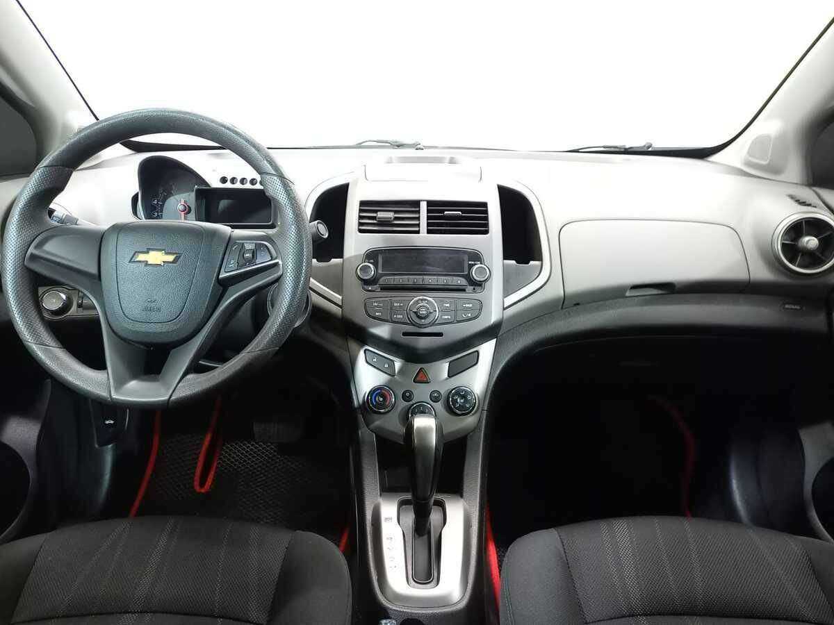 Chevrolet Aveo, 2013 Фото №9