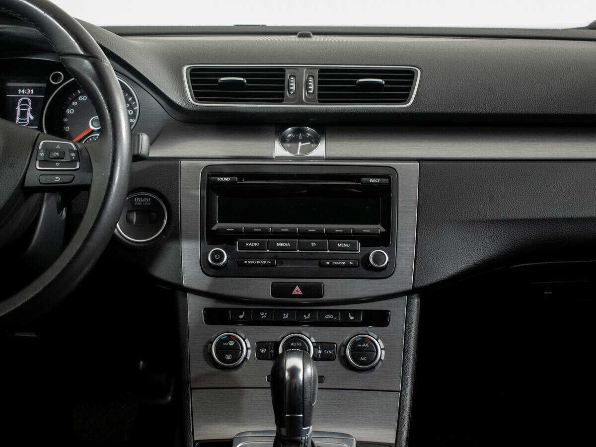 Volkswagen Passat, 2014 Фото №10