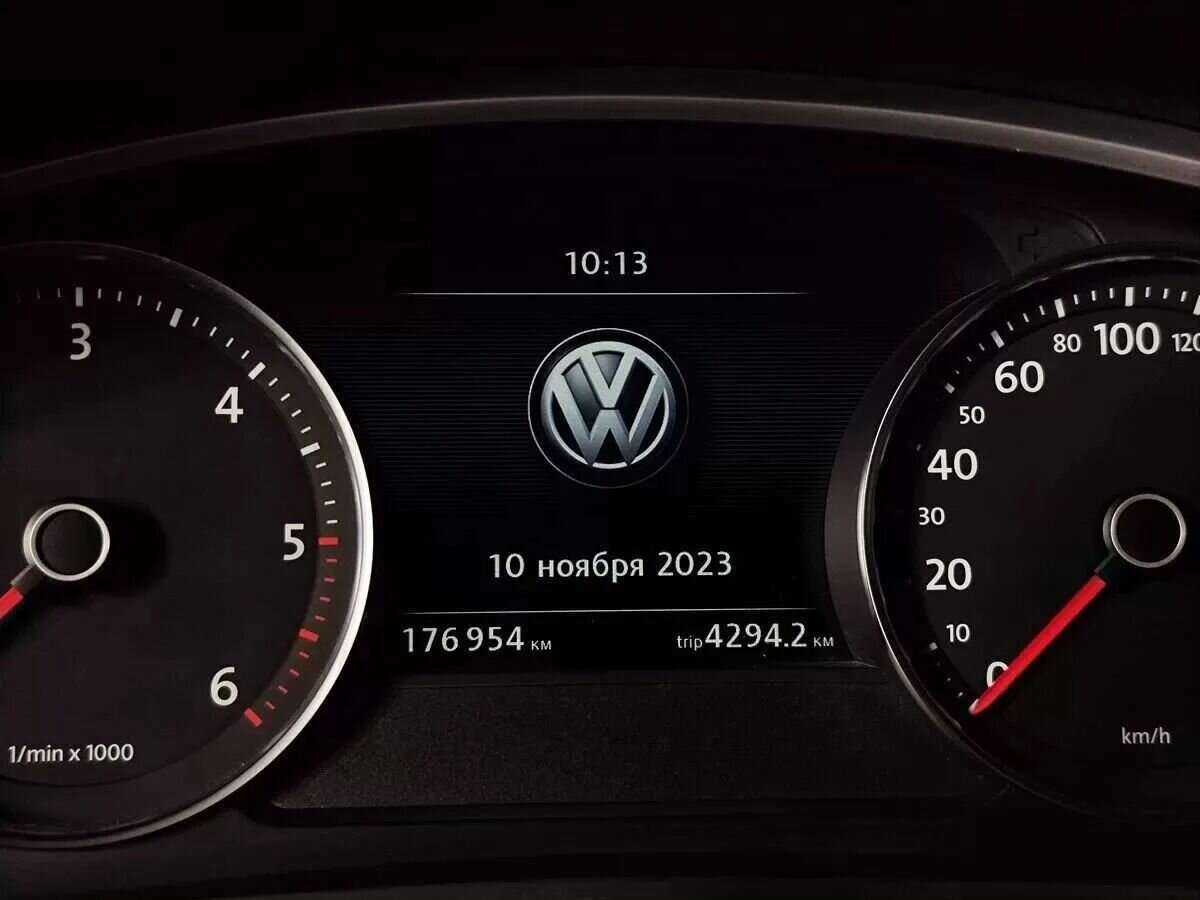 Volkswagen Touareg, 2014 Фото №7