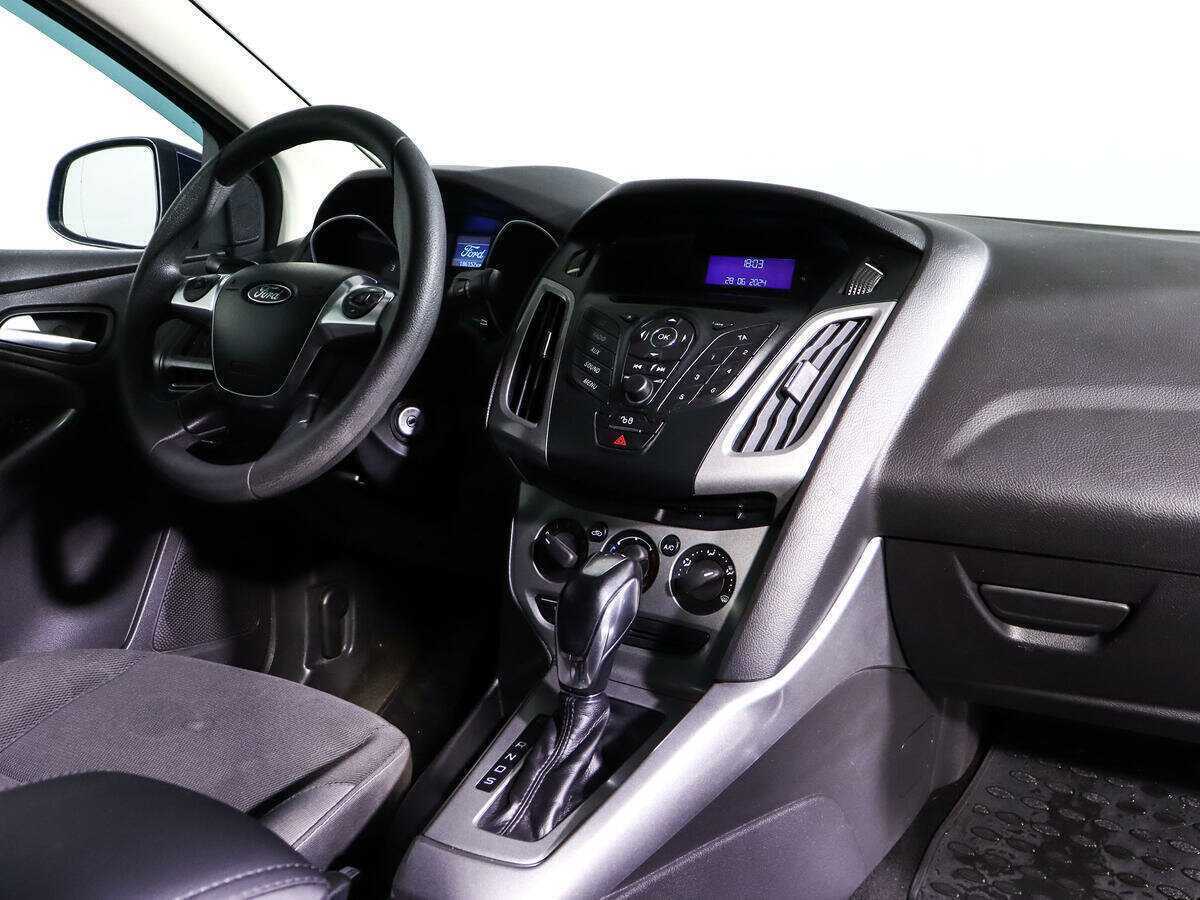 Ford Focus, 2012 Фото №7