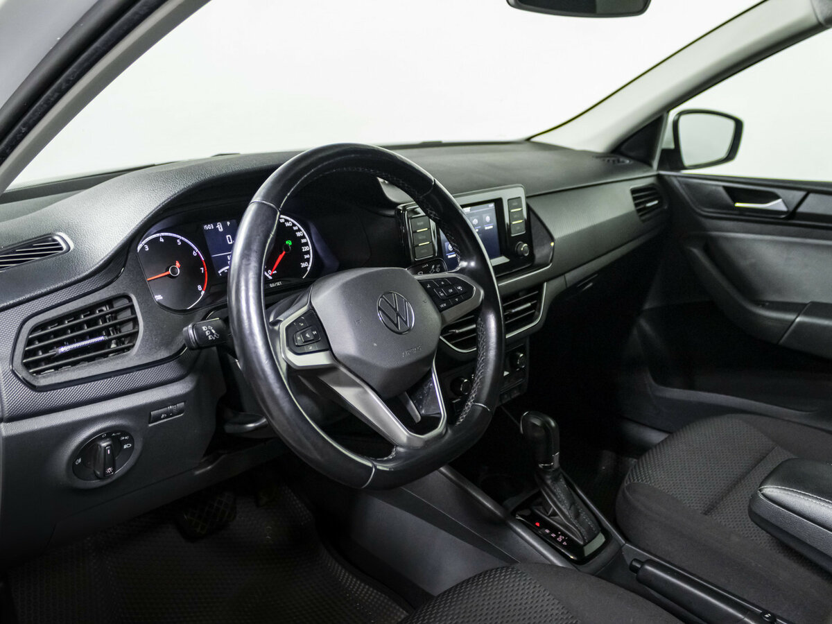 Volkswagen Polo VI, 2020 Фото №8