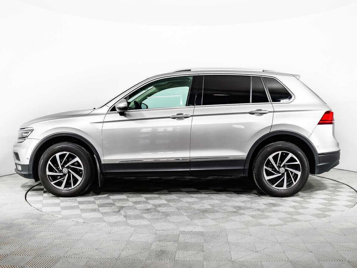 Volkswagen Tiguan, 2018 Фото №10