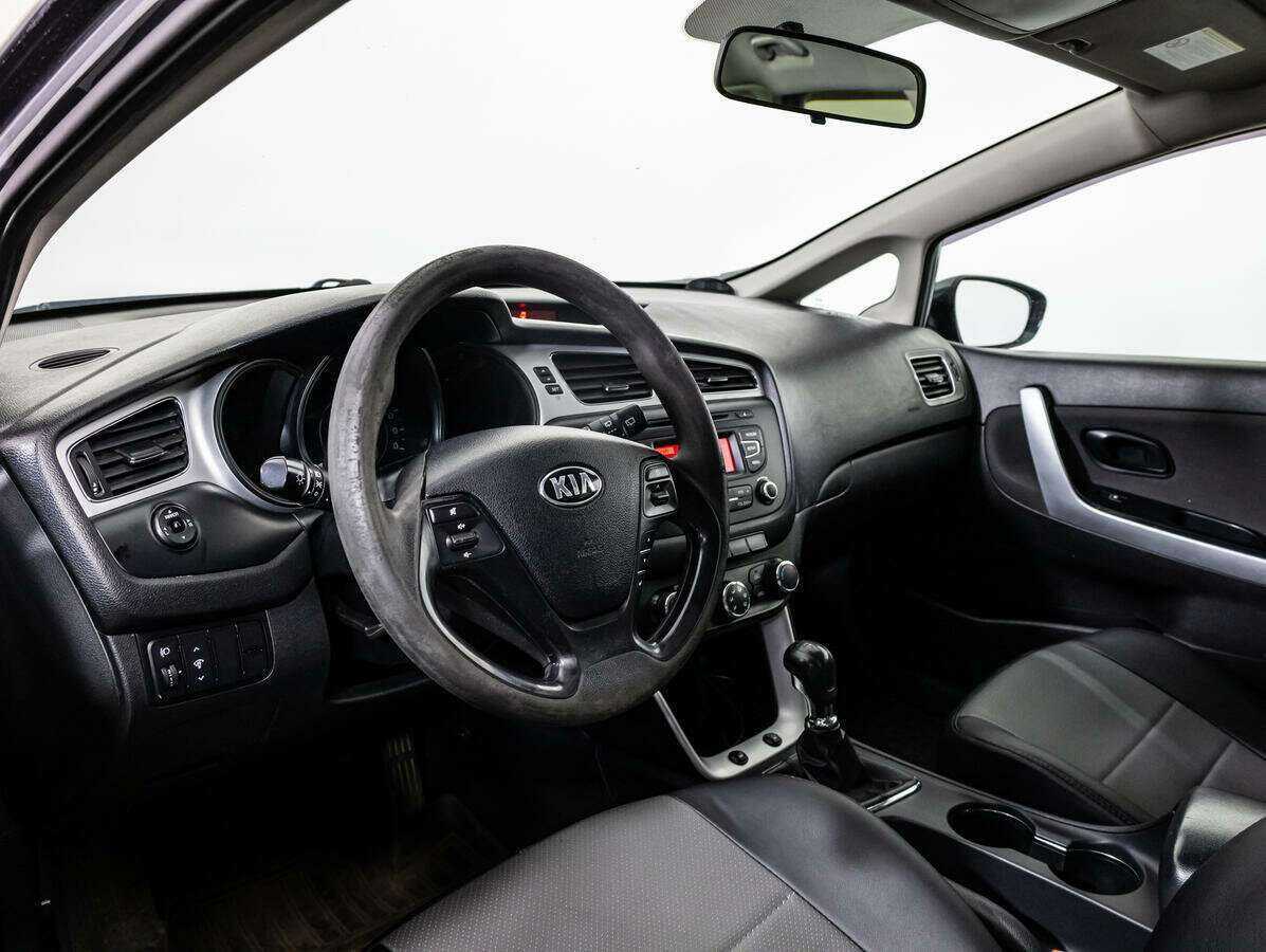 Kia Ceed, 2013 Фото №9