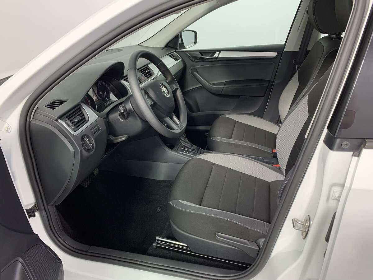 Skoda Rapid, 2019 Фото №12