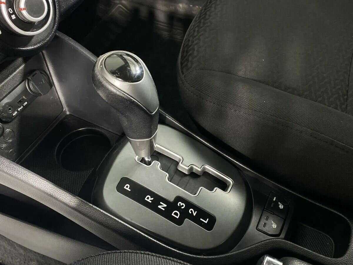 Kia Rio 4-speed, 2013 Фото №11