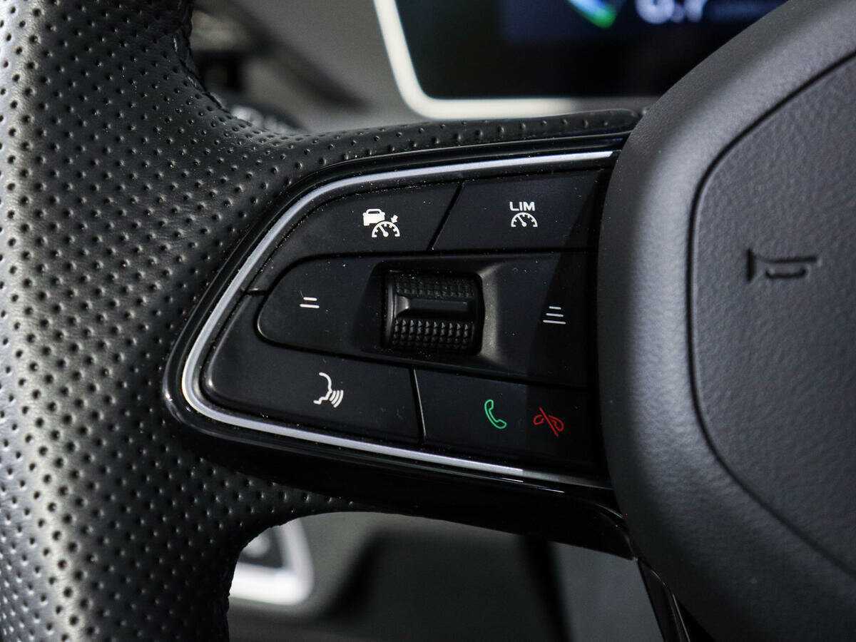 Geely Coolray, 2023 Фото №22