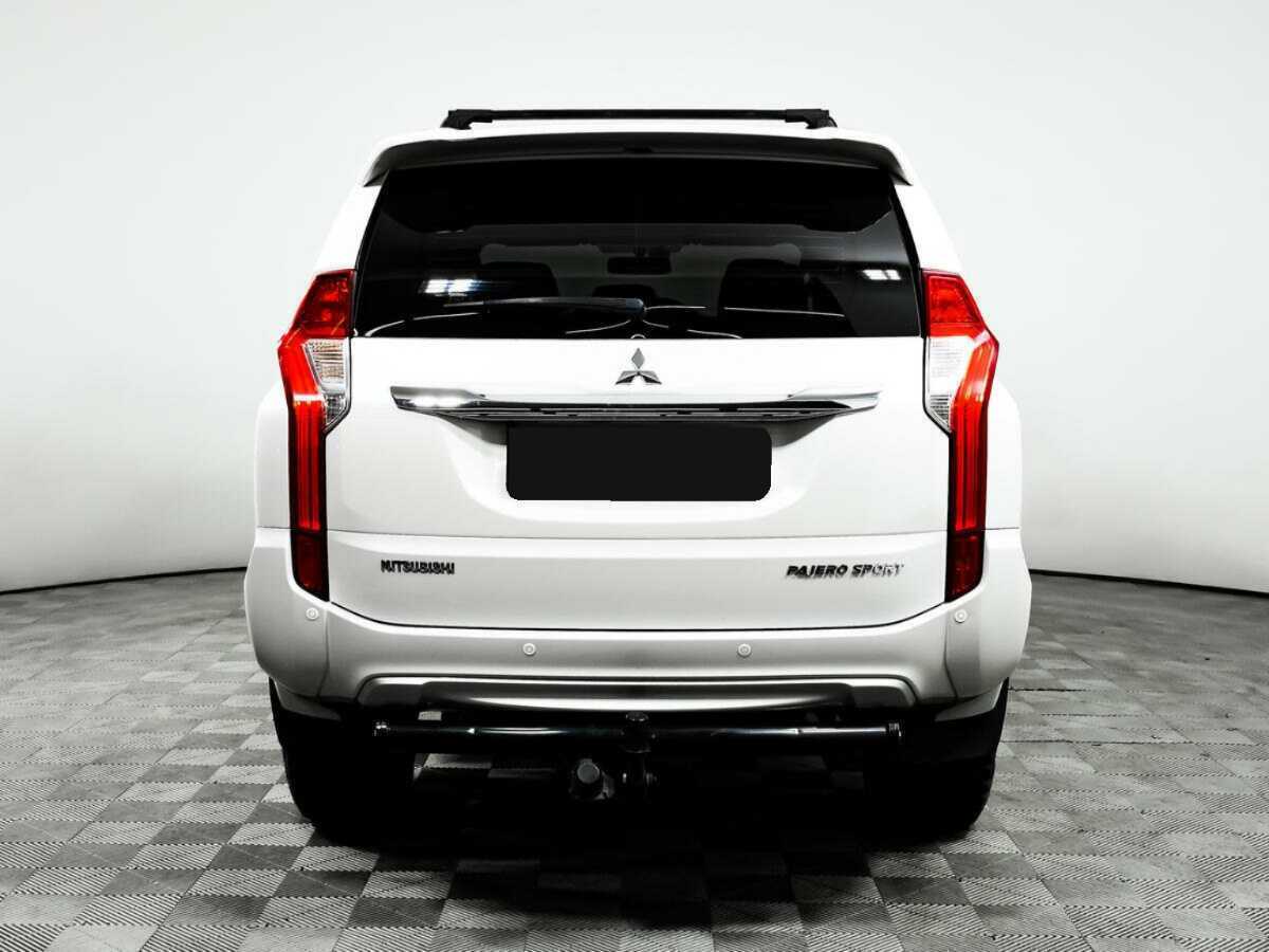 Mitsubishi Pajero Sport, 2019 Фото №6