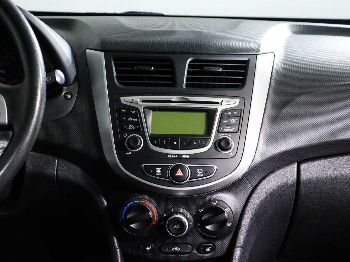 Hyundai Solaris, 2013 Фото №12