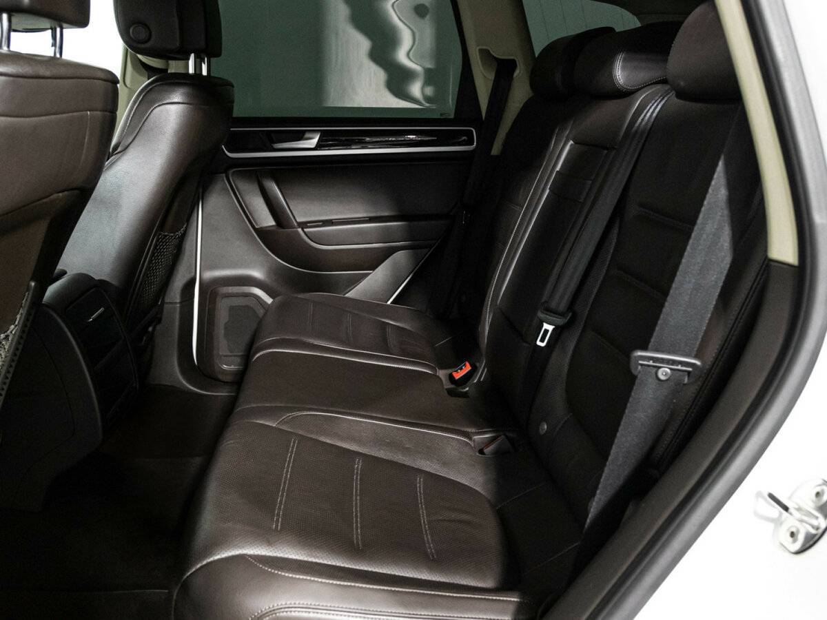 Volkswagen Touareg, 2013 Фото №10