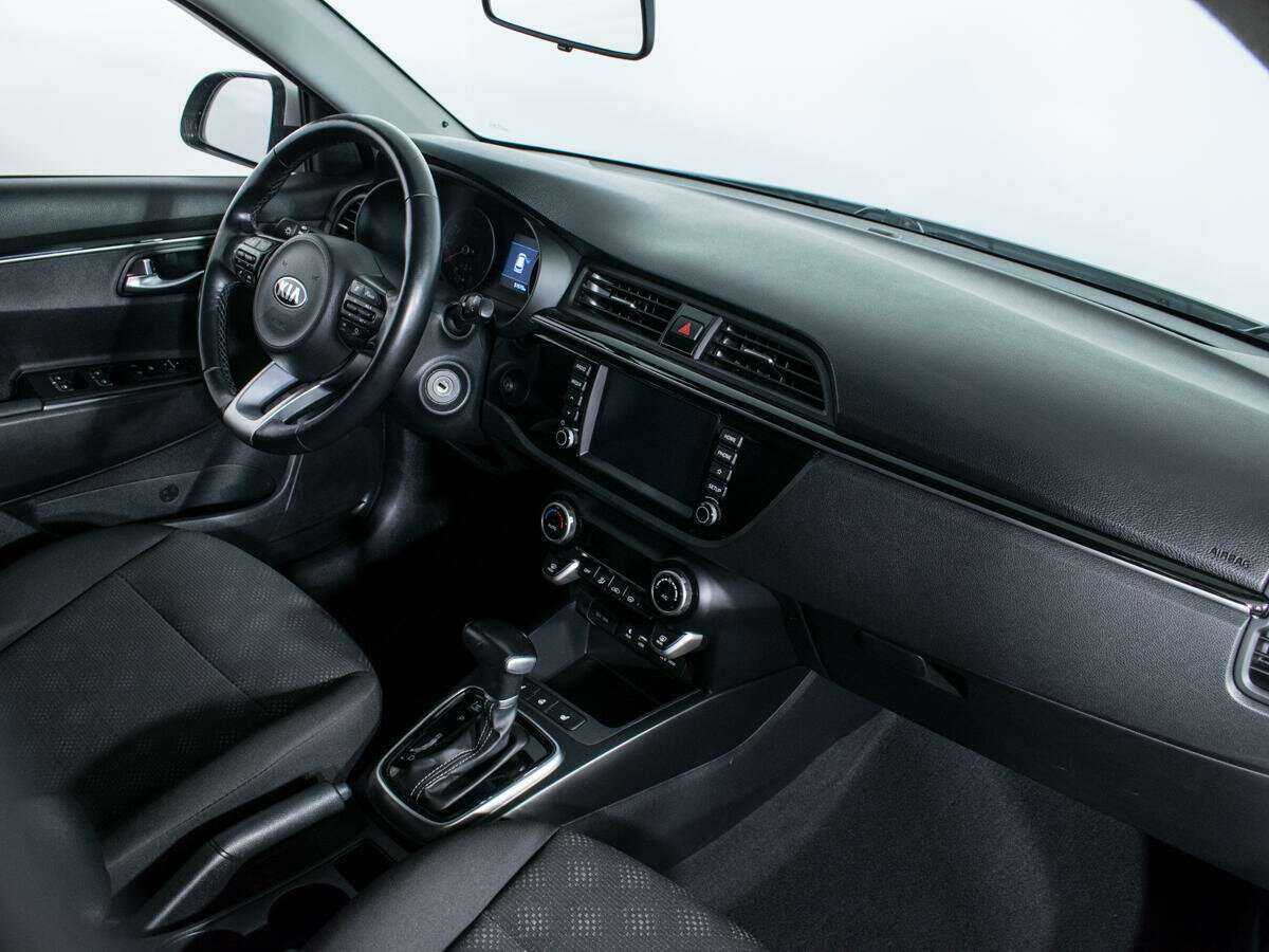 Kia Rio X-Line, 2020 Фото №9