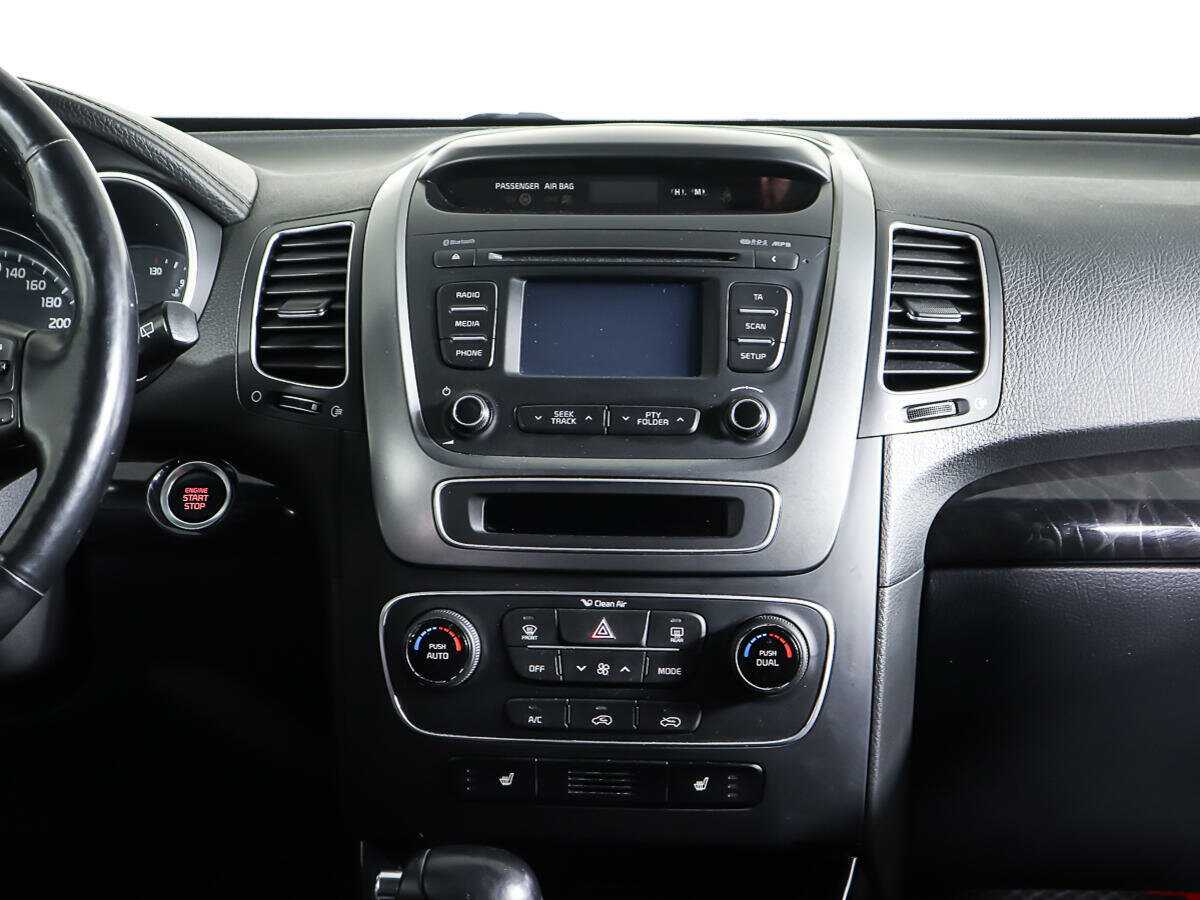 Kia Sorento, 2018 Фото №12