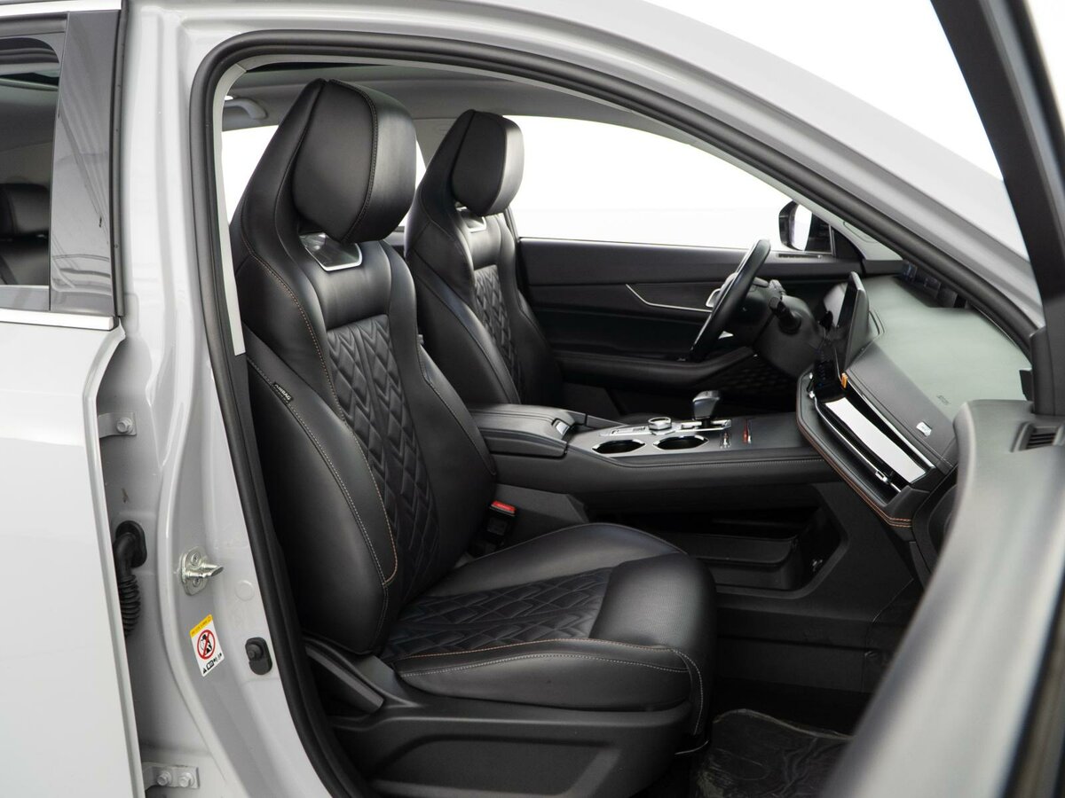 Changan UNI-K, 2023 Фото №7